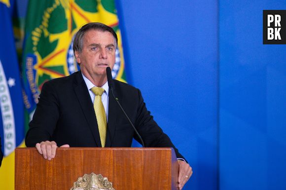 Bolsonaro: poder de compra do salário mínimo cai de R$ 1.213,84 para R$ 1.193,37 entre dezembro de 2018 e dezembro de 2022