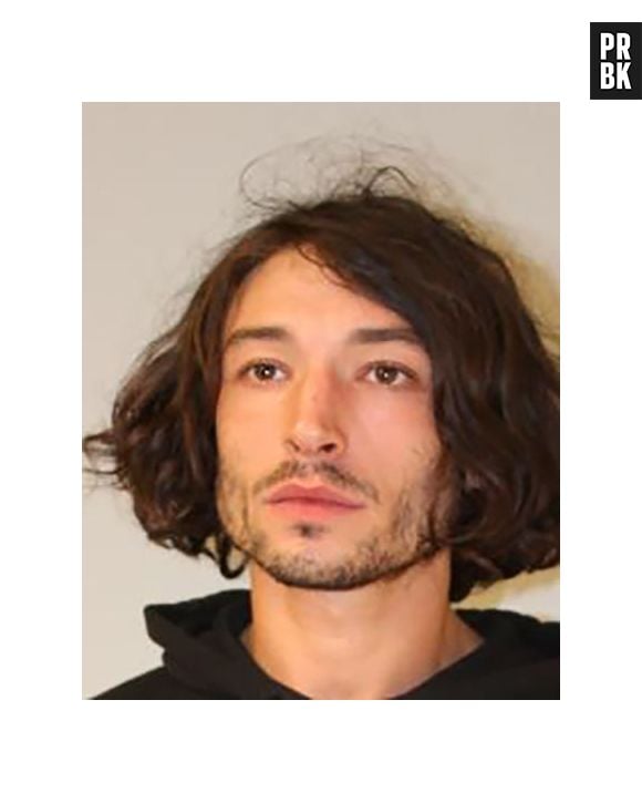 Ezra Miller foi acusado de agredir mulher no Havaí