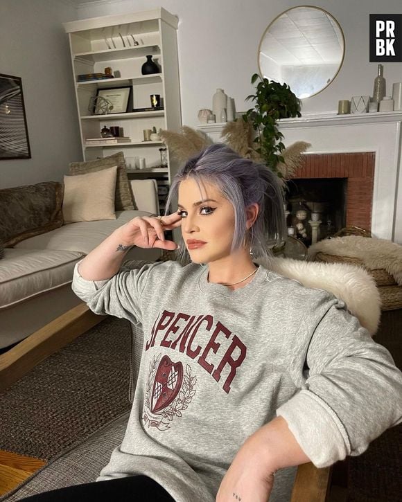 Kelly Osbourne disse à Fabulous pela US Magazine alguns anos atrás que ela ainda sofre body shaming, não importa o que ela faça com seu corpo.