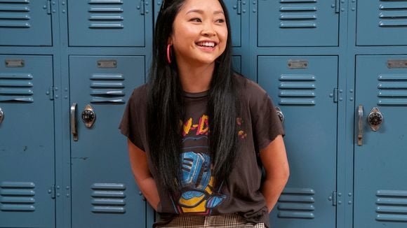 Lana Condor vive sua melhor vida após a morte no trailer de "Boo, Bitch"