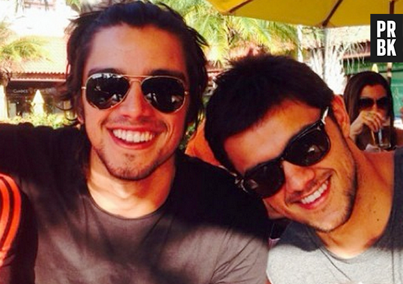 Rodrigo Simas deseja feliz aniversário ao irmão Felipe Simas no Instagram
