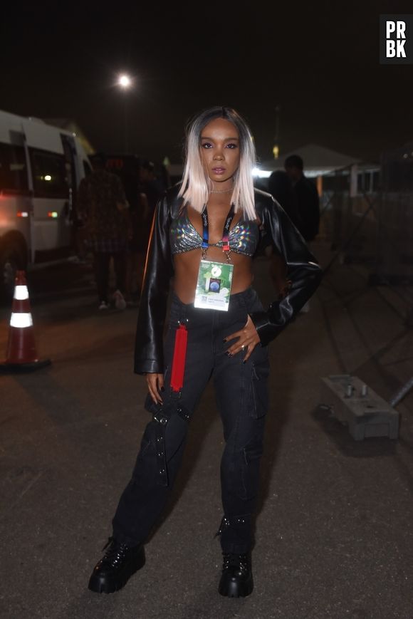 Rock in Rio: Thelma foi com look preto no 6º dia de festival