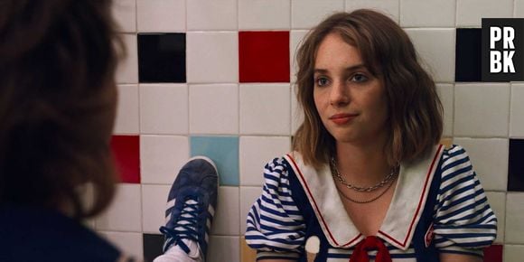 Maya Hawke admite que adoraria que Robin morresse e tivesse seu momento de heroína no final de "Stranger Things"