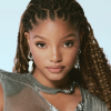 Rachel Zegler defende Halle Bailey como Pequena Sereia: "Se você não apoia a minha garota, Halle, que é a Ariel perfeita, então você não apoia nenhuma de nós"