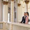 "Casamento às Cegas Brasil 2" é produção Netflix e apresentado por Camila Queiroz e Klebber Toledo