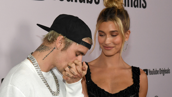 Hailey Bieber, Justin Bieber e Selena Gomez: modelo esclarece polêmicas em podcast