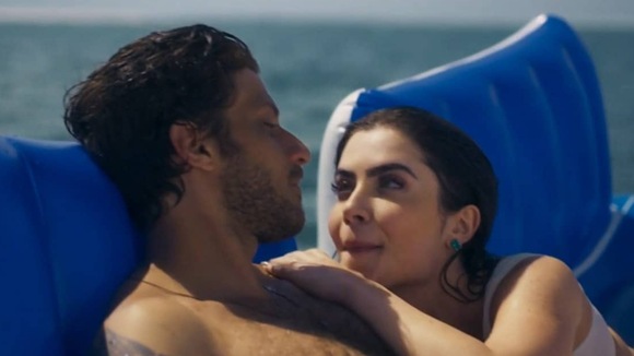 "Travessia": saiba quando será o 1º beijo de Chiara e Ari