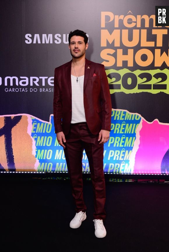 Prêmio Multishow 2022: Rodrigo Mussi foi de terno