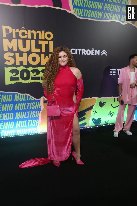 Prêmio Multishow 2022: looks monocromáticos e coloridos também foram opção