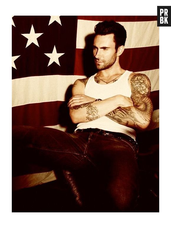 Bonito, talentoso e sexy, Adam Levine é o "Homem Mais Sexy do Mundo", segundo a revista norte-americana "People"