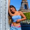 Vanessa Lopes e amigas posam de biquíni em frente à Torre Eiffel e é criticada por quase ser presa