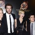 Na foto, Elizabeth Banks, Liam Hemsworth, Jennifer Lawrence e Josh Hutcherson conferem a pré-estreia de "Jogos Vorazes: Em Chamas"