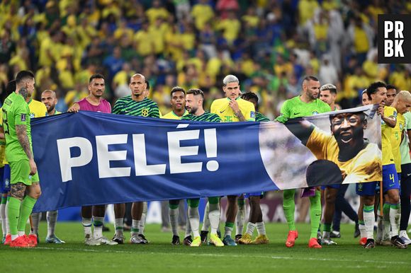 Jogadores da seleção brasileira mandaram mensagem para Pelé durante a Copa do Mundo de 2022