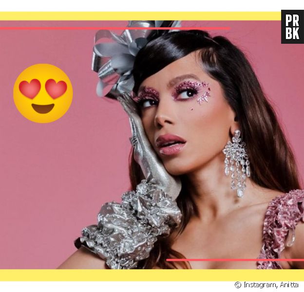 Anitta homenageia mulheres inspiradoras em pré-Carnaval. Fotos dos looks!