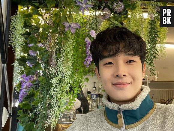 Choi Woo Shik fez "Nosso Eterno Verão" e é amigo de V, do BTS