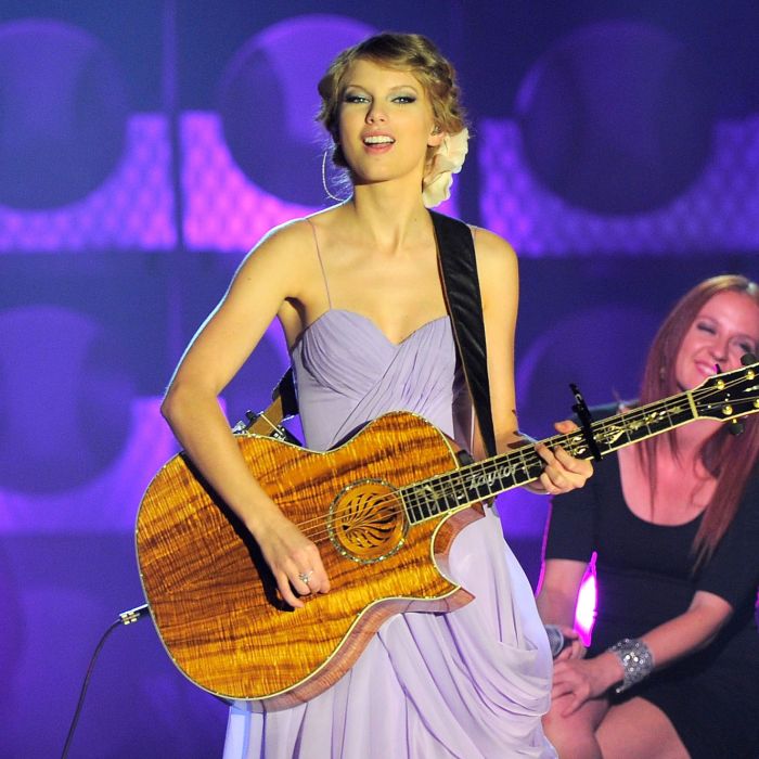 Taylor Swift confirma teoria des fãs e &quot;Lavender Haze&quot; terá mesmo um videoclipe