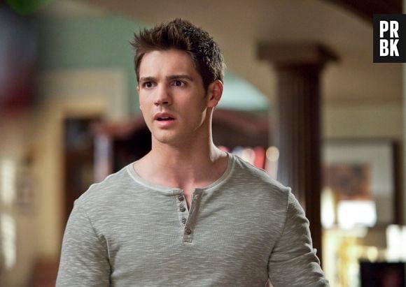 Na 3ª temporada de "The Vampire Diaries", Jeremy (Steven R. McQueen) foi bastante enganado por todos que os cercavam