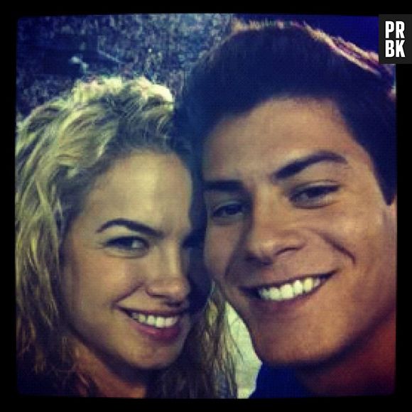 Fãs surtam com reencontro de Arthur Aguiar e Lua Blanco