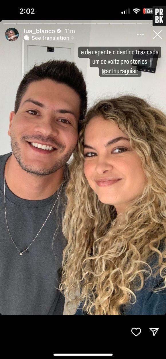 Fãs de "Rebelde Brasil" enlouquecem com reencontro de Arthur Aguiar e Lua Blanco na casa do ator