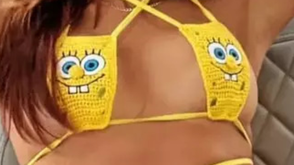 De Bob Esponja à Hello Kitty: biquínis de desenho animado fisgam Anitta, Gkay e mais famosas!