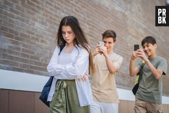 Bullying! E quando é sua amiga que faz? Saiba como agir nessa situação