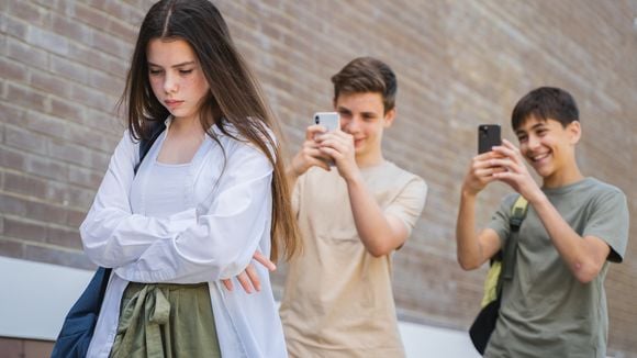 Bullying! E quando é sua amiga que faz? Saiba como agir nessa situação