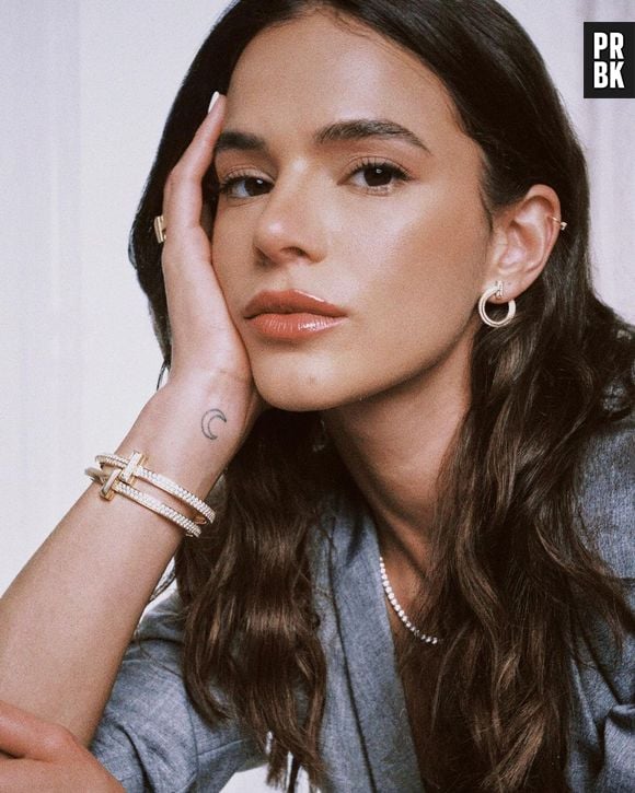 Bruna Marquezine já se mostrou irritada por falarem sempre de sua vida pessoa, e não do seu trabalho