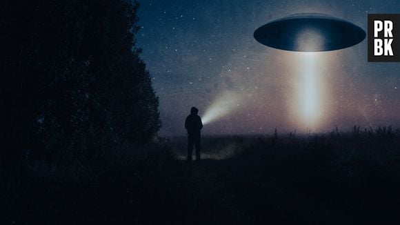 Sonhar com o fim do mundo com alienígenas: indica que você tem medo do desconhecido, de coisas que ainda nunca viu, viveu ou conquistou. É um sinal de que você acha o futuro assustador