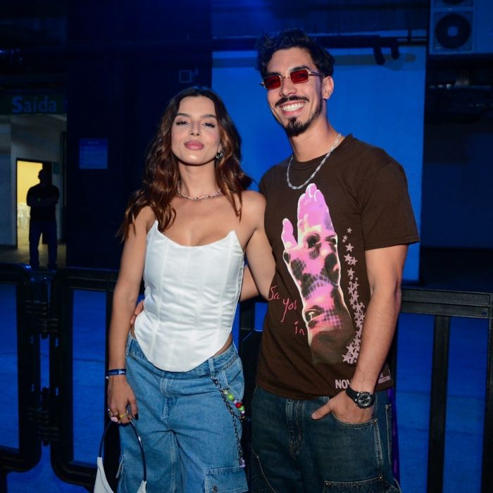 Giovanna Lancellotti apostou no clássico jeans