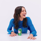Bruna Marquezine ensina palavrão para os gringos e inglês fluente impressiona a web. Vídeo!