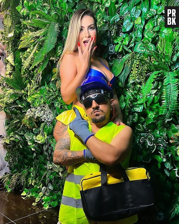 Andressa Urach postou vídeo fazendo sexo com anão