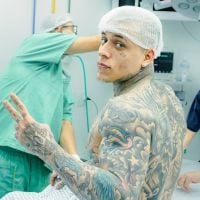 Mc Pedrinho tatua o próprio rosto no bumbum e viraliza na web. Fotos!