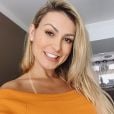 Andressa Urach vai parar de fazer vídeos pornográficos para tirar férias