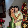 Jaquelline passou seu primeiro Natal com Lucas Souza vestindo verde
