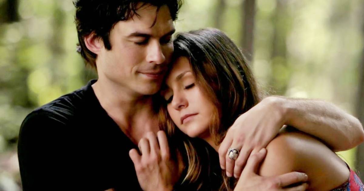 elena e damon ficam juntos
