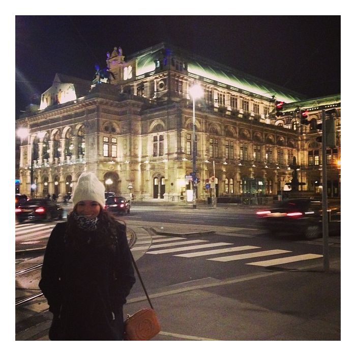 Na Áustria, Bruna Marquezinepassa frio e reclama no Instagram