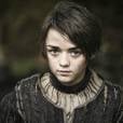  Arya Stark (Maisie Williams) n&atilde;o tem mais contato com a sua m&atilde;e em "Game of Thrones", mas com certeza deixaria ela orgulhosa por toda sua coragem 