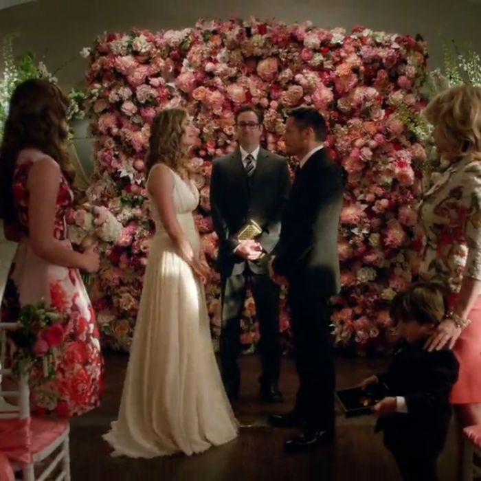 Em &quot;Revenge&quot;, Emily (Emily VanCamp) e Jack (Nick Wechsler) se casaram!