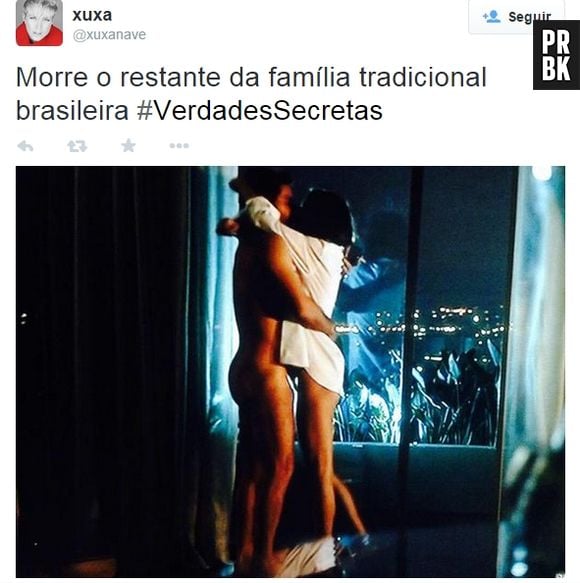 Rodrigo Lombardi não teve vergonha de mostrar o corpão e as vovós e mamães que assistiam "Verdades Secretas" com certeza ficaram chocadas!