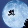 Como viver sem ter assistido à clássica cena de "E.T. - O Extraterrestre"?