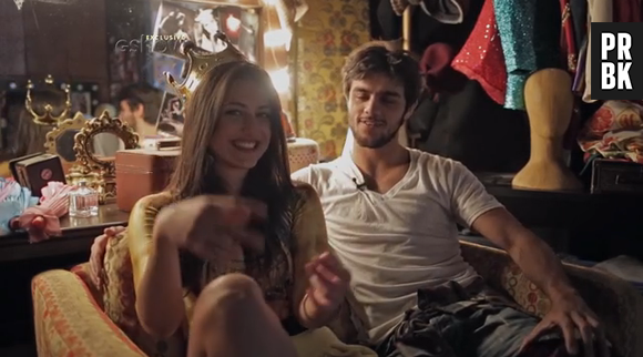 Felipe Simas e Anaju Dorigon participaram de um "teste de conhecimentos" no intervalo das gravações de "Malhação"