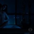 Camila Queiroz (Angel) e Rodrigo Lombardi (Alex) protagonizaram diversas cenas como essa em "Verdades Secretas"