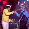 Os jurados do "The Voice Brasil", Carlinhos Brown e Lulu Santos vão cantar os seus maiores sucessos no palco do Ano Novo na praia de Copacabana