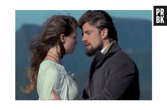 Felipe (Rafael Cardoso) chama Lívia (Alinne Moraes) para dançar na segunda fase de "Além do Tempo"