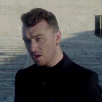 Sam Smith libera clipe de "Writing's On The Wall", tema do filme "007 Contra Spectre"