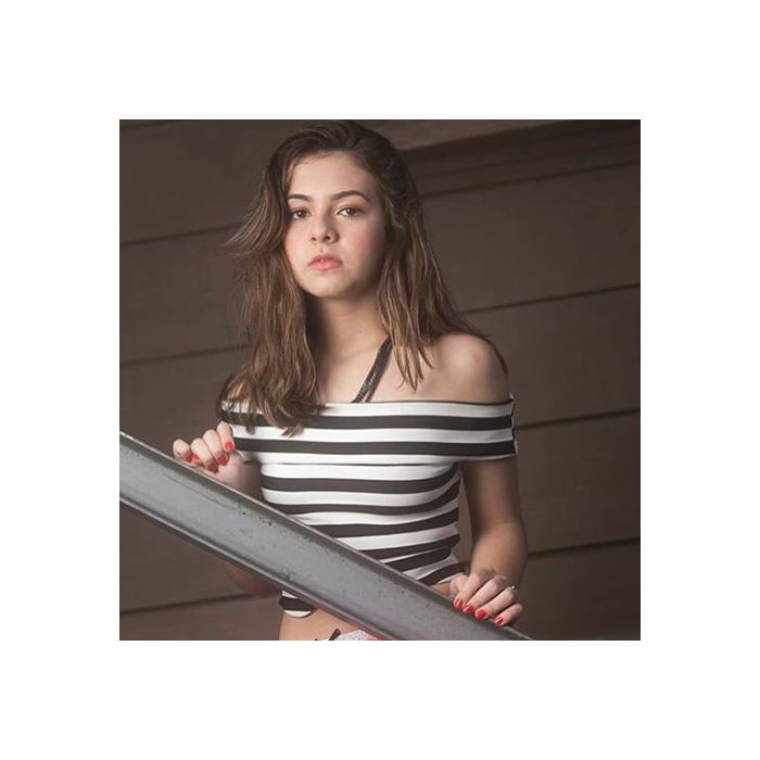 Klara Castanho comentou que não é diferente de sua personagem:  “Não me considero uma adolescente rebelde” 
