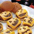 Melhor hambúrguer de cheddar de todos os tempos... ótima ideia pro Halloween!