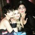  Katy Perry, Madonna e Lady Gaga juntas nos bastidores do MET Gala 2015 