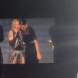 Katy Perry invade palco de Madonna, na "Rebel Heart Tour", e as duas rebolam juntas!