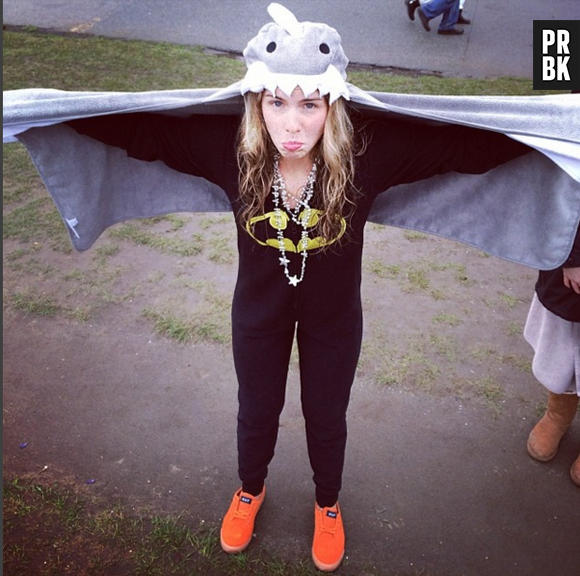 Emily Bett Rickards, de "Arrow", publica várias fotos fofas e engraçadas!